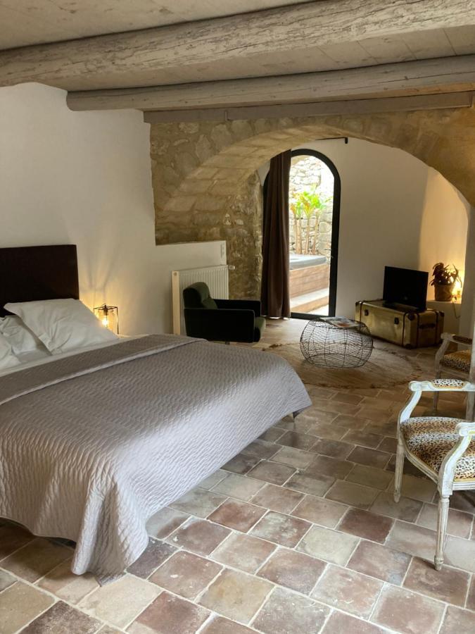 La Maison D'Aime Saint-Quentin-la-Poterie Luaran gambar